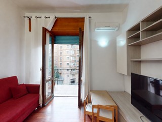 Bilocale in Vendita a Napoli, 360'000&euro;, 73 m²
