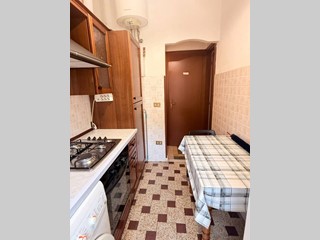 Trilocale in Affitto a Viareggio, zona Viareggio, 1'300&euro;, 37 m², arredato
