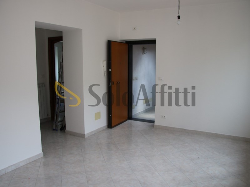 Quadrilocale in Affitto a Mezzanego, 450&euro;, 80 m²