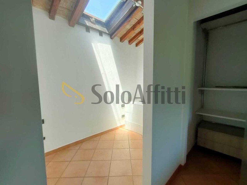 Bilocale in Affitto a Monte Porzio Catone, 1'300&euro;, 70 m², arredato