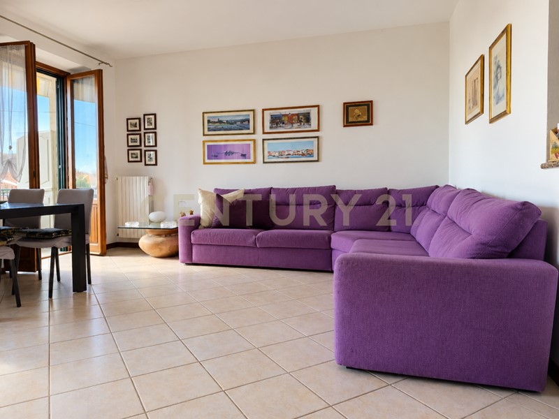 Appartamento in Vendita a Abbadia San Salvatore, 135'000&euro;, 141 m², arredato, con Box