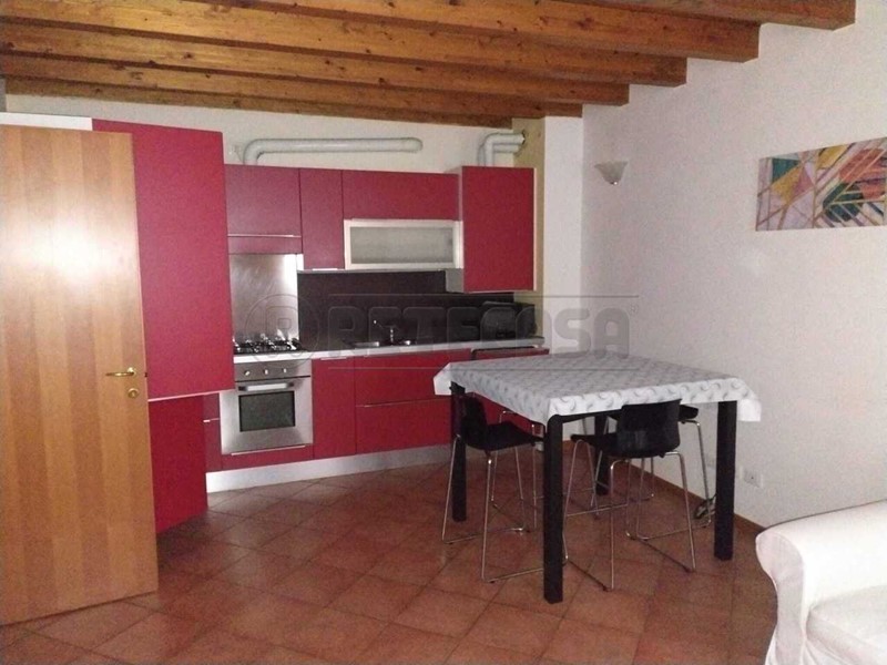 Bilocale in Affitto a Crema, 700&euro;, 60 m², arredato