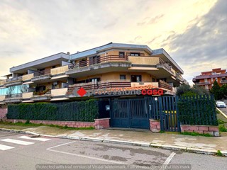 Trilocale in Vendita a Pomezia, zona Torvaianica, 175'000&euro;, 80 m²
