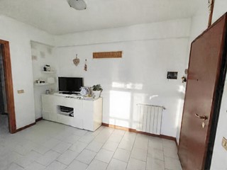 Trilocale in Vendita a Pisa, zona Riglione Oratoio, 160'000&euro;, 65 m²