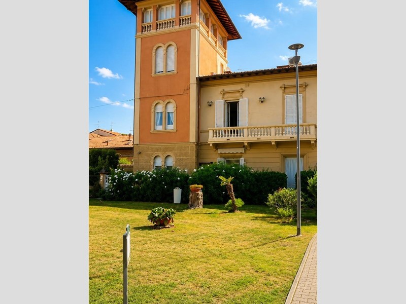 Bilocale in Affitto a Viareggio, 800&euro;, 55 m², arredato