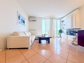 Trilocale in Vendita a Pietrasanta, zona Tonfano, 880'000&euro;, 80 m²
