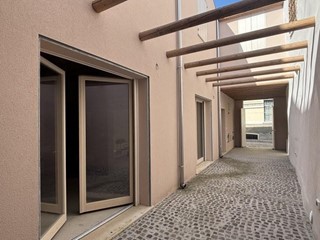 Appartamento in Vendita a Mantova, 930'000&euro;, 217 m²