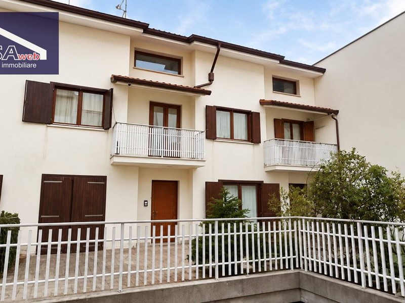 Quadrilocale in Vendita a Monfalcone, 112'000&euro;, 75 m²