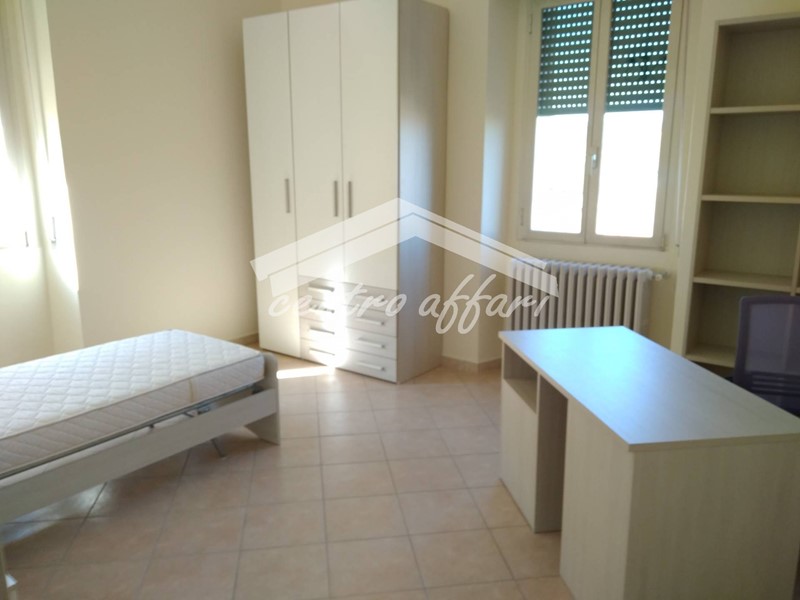 Quadrilocale in Affitto a Campobasso, 200&euro;, 100 m²