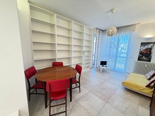 Trilocale in Affitto a Milano, 1'475&euro;, 85 m²