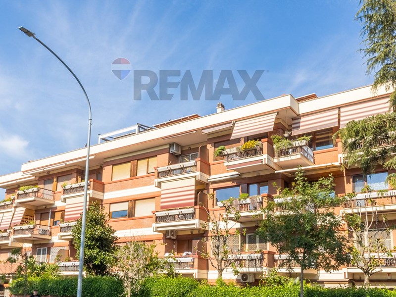 Trilocale in Vendita a Roma, 519'000&euro;, 129 m²