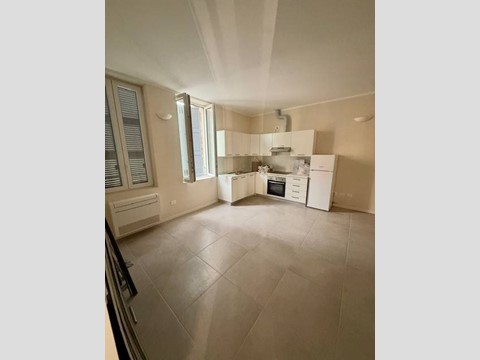 Trilocale in Affitto a Cremona, 1'000&euro;, 52 m²