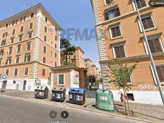 Trilocale in Vendita a Roma, 274'000&euro;, 71 m²
