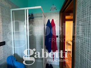 Bilocale in Vendita a Torino, 49'000&euro;, 54 m², arredato, con Box