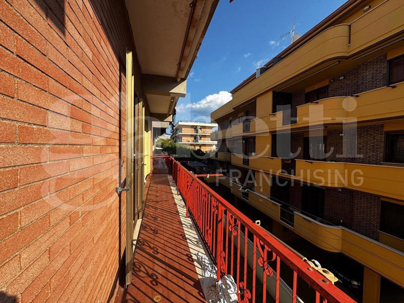 Quadrilocale in Vendita a Marino, 219'000&euro;, 105 m²