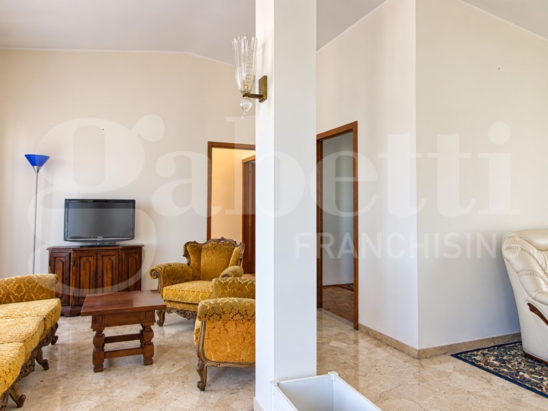 Attico in Vendita a Porcia, 180'000&euro;, 130 m², arredato