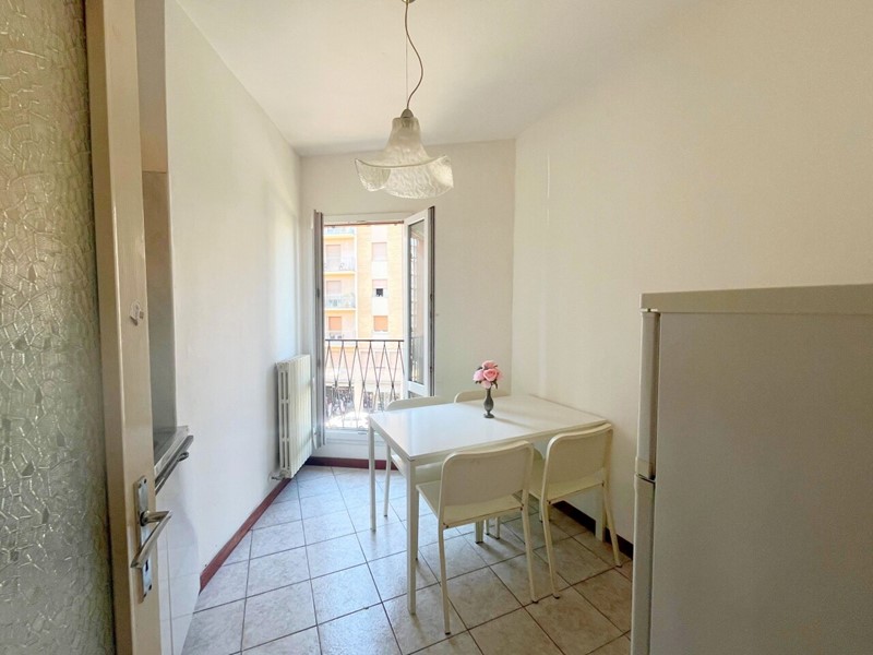 Trilocale in Affitto a Bologna, zona Centro, 1'165&euro;, 75 m², arredato