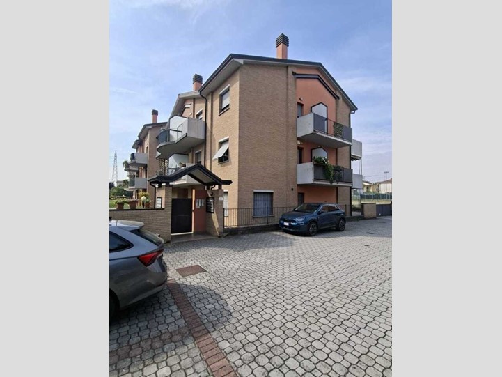 Bilocale in Vendita a Noceto, 110'000&euro;, 45 m²