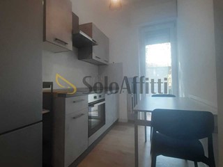 Trilocale in Affitto a Brescia, zona Via Veneto, 900&euro;, 60 m², arredato