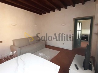Bilocale in Affitto a Brescia, zona Brescia Antica, 930&euro;, 70 m², arredato