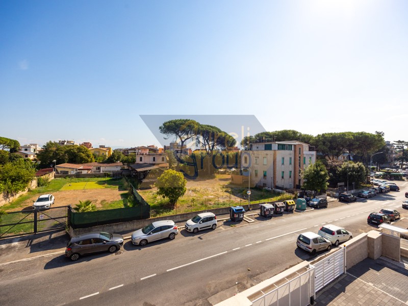 Bilocale in Vendita a Roma, zona Alessandrino, 199'000&euro;, 70 m²