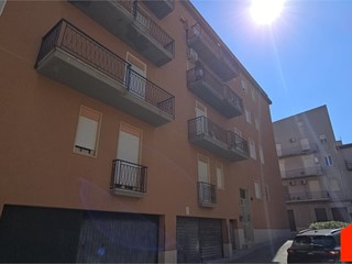 Appartamento in Vendita a Alcamo, 65'000&euro;, 151 m²
