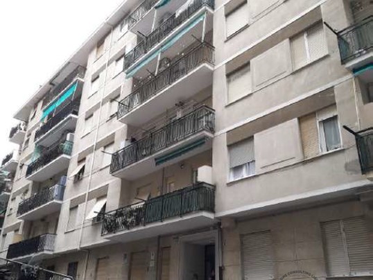 Quadrilocale in Vendita a Genova, 40'425&euro;, 54 m²