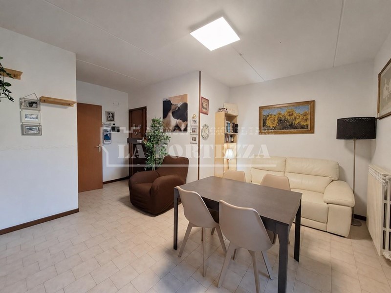 Appartamento in Vendita a Pisa, 240'000&euro;, 122 m²