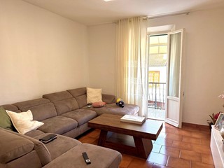 Appartamento in Vendita a Peccioli, 160'000&euro;, 92 m², arredato