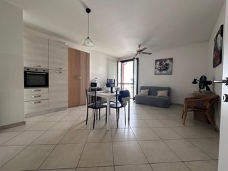 Bilocale in Vendita a Pisa, 160'000&euro;, 58 m², arredato