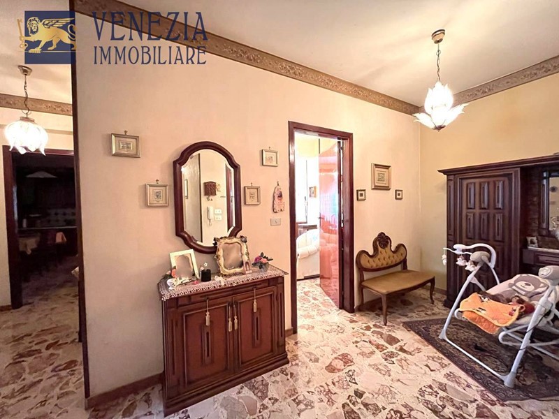 Trilocale in Vendita a Sciacca, 90'000&euro;, 133 m²