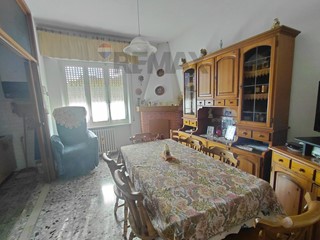 Trilocale in Vendita a Loreto, 125'000&euro;, 100 m²