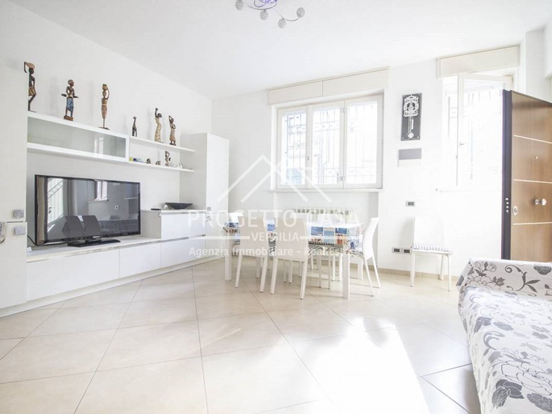 Trilocale in Vendita a Viareggio, 370'000&euro;, 80 m²