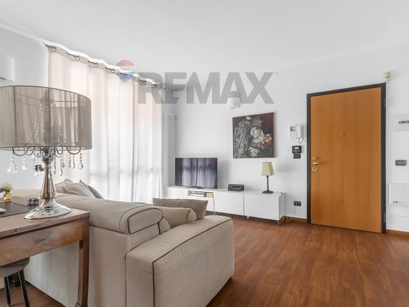 Bilocale in Vendita a Milano, 339'000&euro;, 70 m²