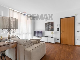 Bilocale in Vendita a Milano, 339'000&euro;, 70 m²