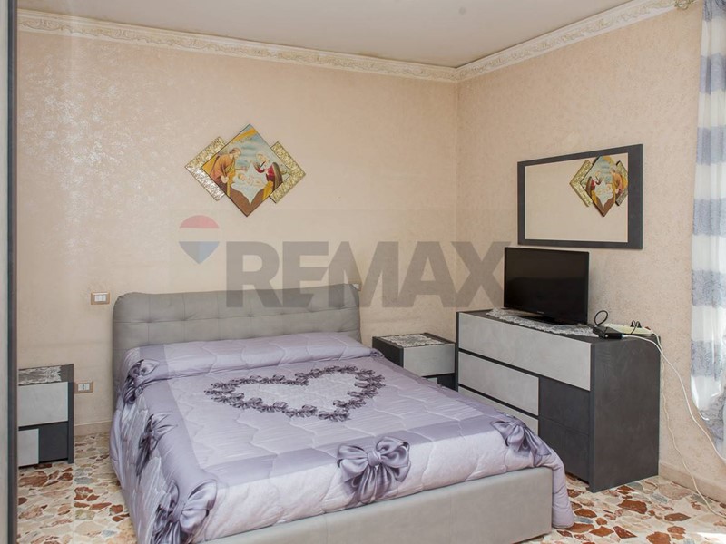 Trilocale in Vendita a Catania, 82'000&euro;, 100 m²