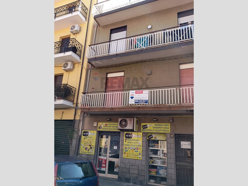 Quadrilocale in Vendita a Misterbianco, 92'000&euro;, 110 m²