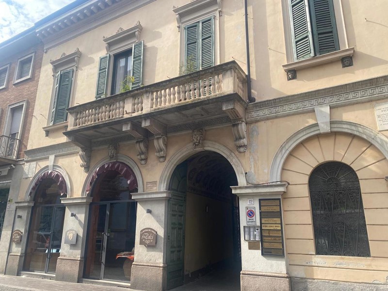 Bilocale in Vendita a Lodi, 160'000&euro;, 70 m², arredato