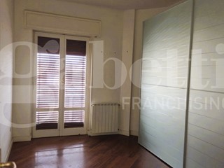 Appartamento in Affitto a Messina, 900&euro;, 145 m²