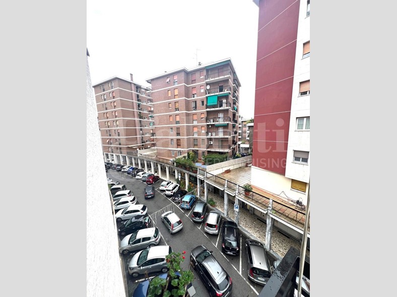 Trilocale in Affitto a Cologno Monzese, 1'100&euro;, 94 m², arredato