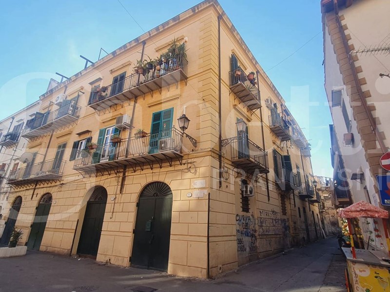 Bilocale in Vendita a Palermo, 85'000&euro;, 50 m²