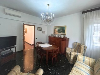 Appartamento in Affitto a Genova, zona PrÃ, 700&euro;, 110 m², arredato
