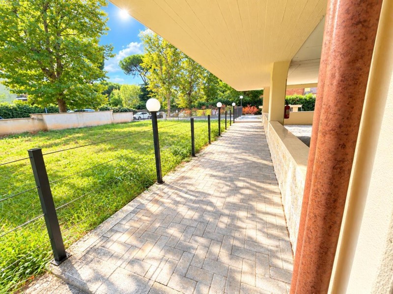 Quadrilocale in Vendita a Guidonia Montecelio, zona Guidonia, 285'000&euro;, 100 m²