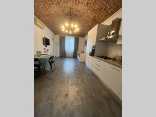 Bilocale in Vendita a Torino, 115'000&euro;, 51 m², arredato