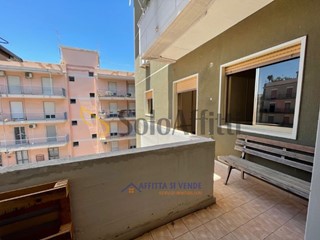 Appartamento in Affitto a Siracusa, 700&euro;, 160 m²