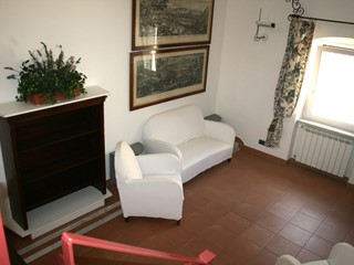 Trilocale in Affitto a Sarzana, zona Centro Storico, 650&euro;, 60 m², arredato