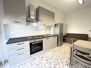 Trilocale in Affitto a Misterbianco, zona Centro, 550&euro;, 85 m², arredato