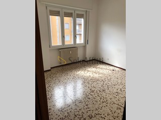 Trilocale in Affitto a Cassano d'Adda, zona Semicentro, 600&euro;, 85 m², con Box