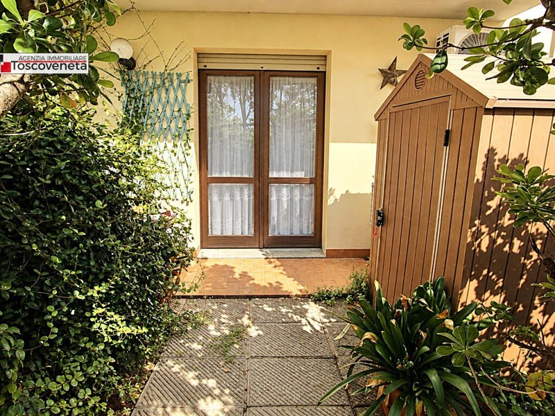 Bilocale in Vendita a Lucca, zona San Marco, 154'000&euro;, 61 m², arredato