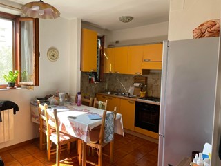 Appartamento in Affitto a Pisa, 370&euro;, 90 m², arredato